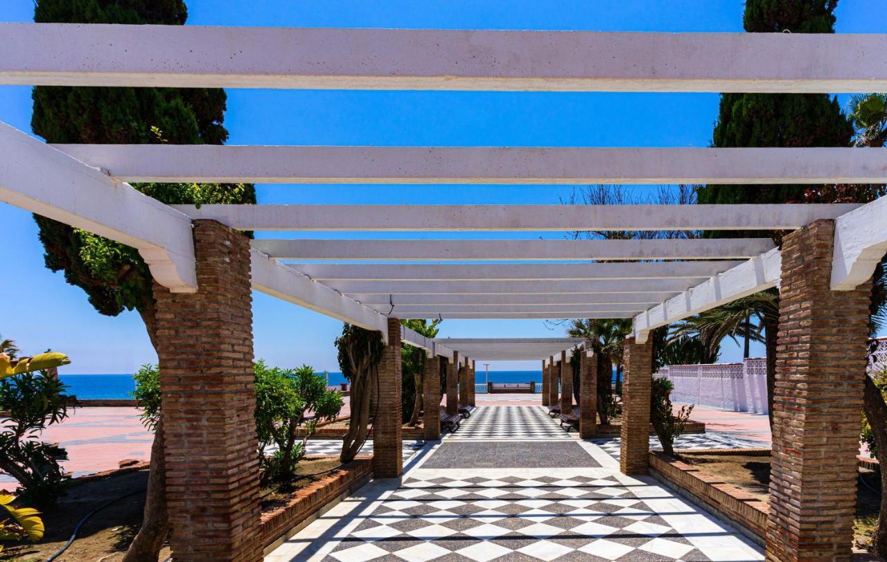 Andaluz Apartments Toboso Nerja Luaran gambar