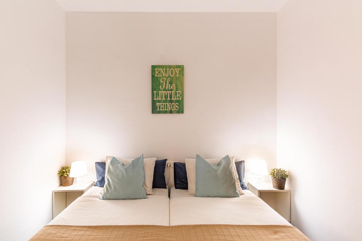 Andaluz Apartments Toboso Nerja Luaran gambar
